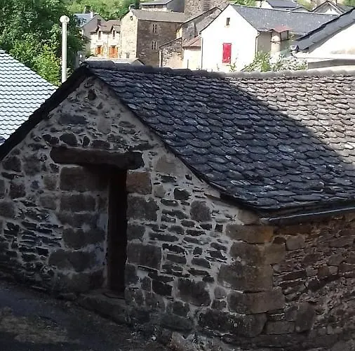 Les Pruniers Feriehus